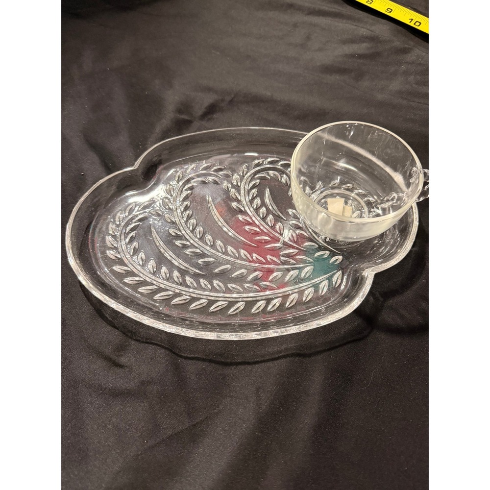 Federal Glass Hospitality Snack Set Wheat Pattern 8 Piece Clear Vintage Mid Cent - Picture 2 of 5